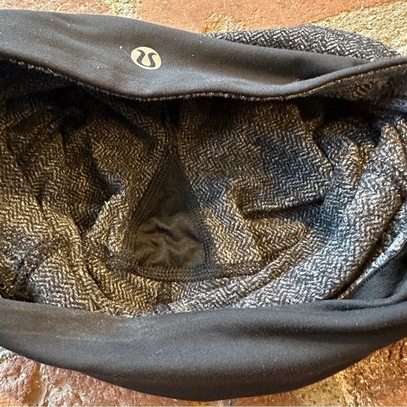 Lululemon Wunder Under Black Gray Herringbone Textured Leggings Women's size 2 - Picture 13 of 16